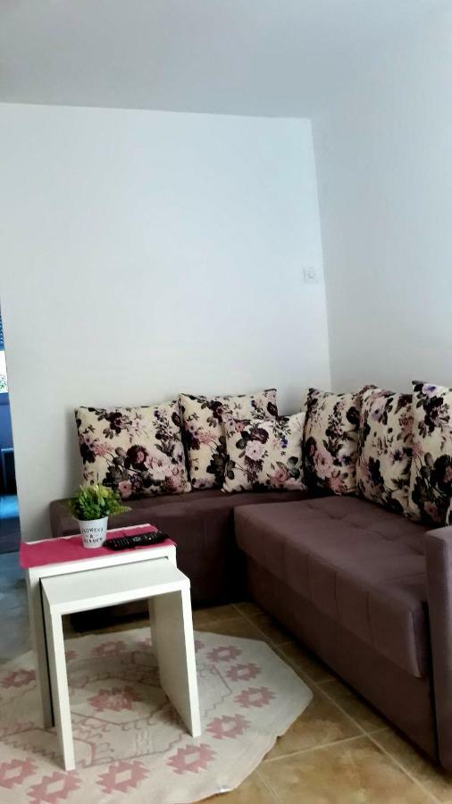 Apartman Tatjana Sutomore Dış mekan fotoğraf