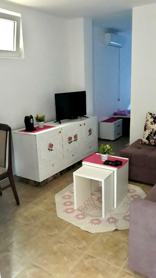 Apartman Tatjana Sutomore Dış mekan fotoğraf