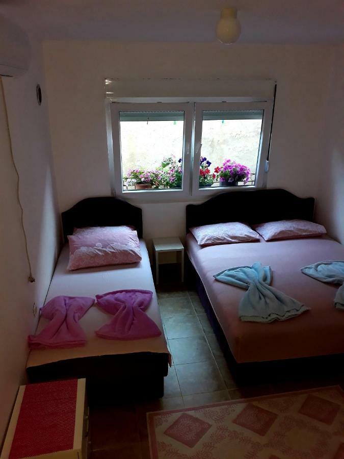 Apartman Tatjana Sutomore Dış mekan fotoğraf