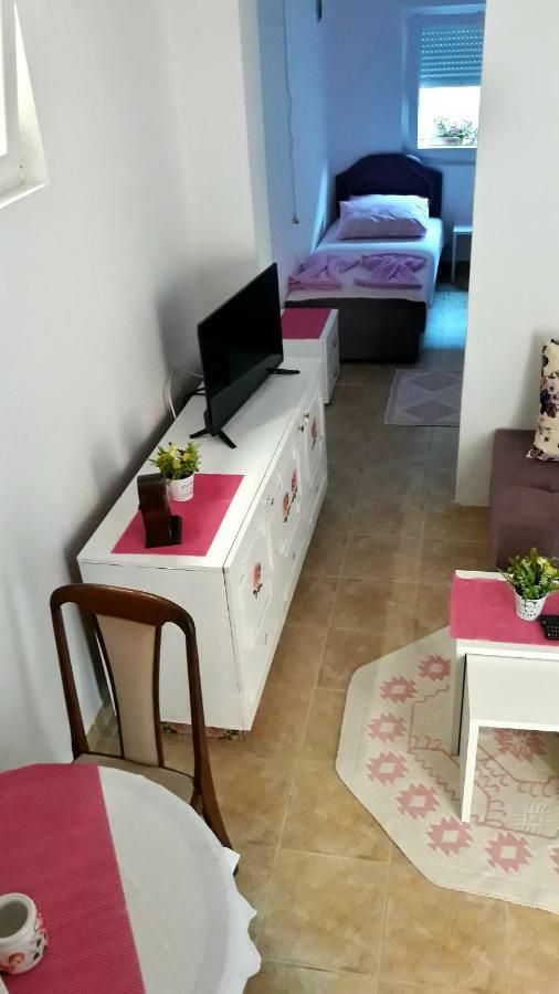 Apartman Tatjana Sutomore Dış mekan fotoğraf