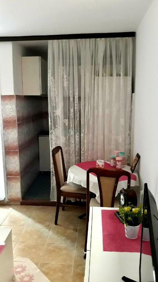 Apartman Tatjana Sutomore Dış mekan fotoğraf